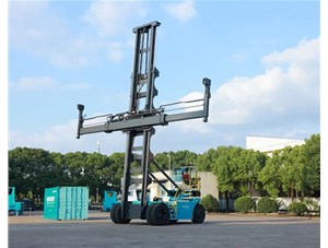 科尼E-ACE電動(dòng)空箱堆高機(jī)在上海隆重發(fā)布！